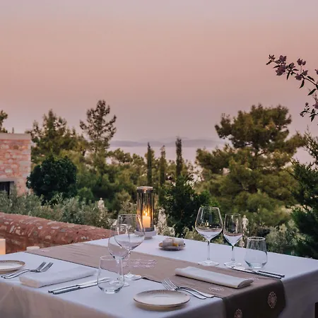 Amanruya Hotel 3*