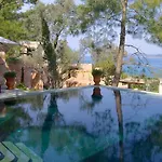 מלון Amanruya 4*