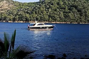 Amanruya Hotel